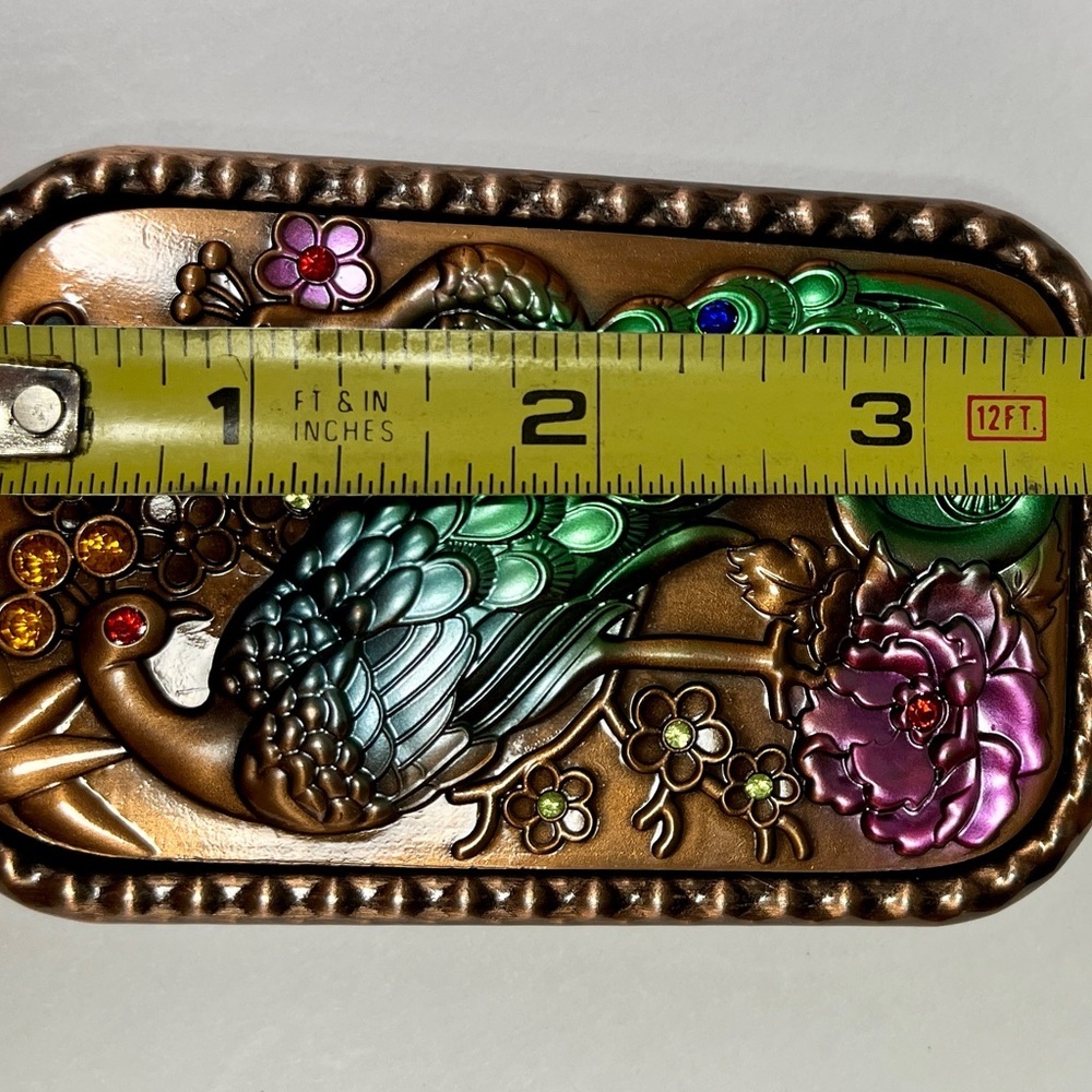Mirror, double in bronze metal case. Vivid 3D peacock on lid. 2" x 3.5” NIB. - Picture 5 of 12